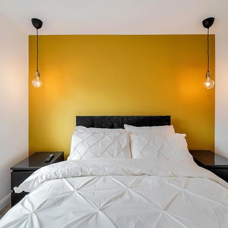 The Burrow Apartamento Sion Mills Exterior foto